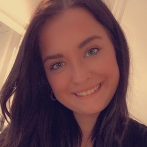 Meet your Posher, Leah